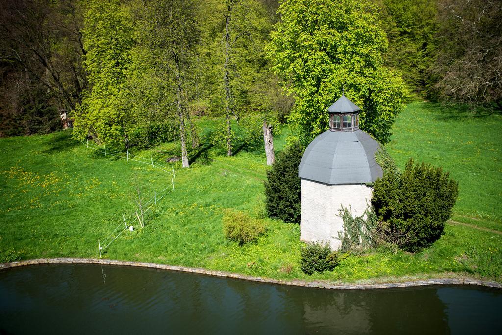 Boutique Palac Warmatowice Sienkiewiczowskie Легница Экстерьер фото